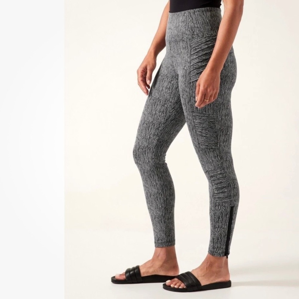 Athleta Delancey Textured Moto Tight Leggings Black White Space Dye Ankle Zip S